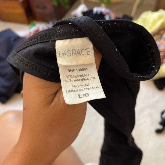 L space swim top - Picture 4 of 4